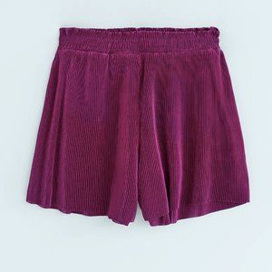 Zara PLEATED SHORTS TRF
